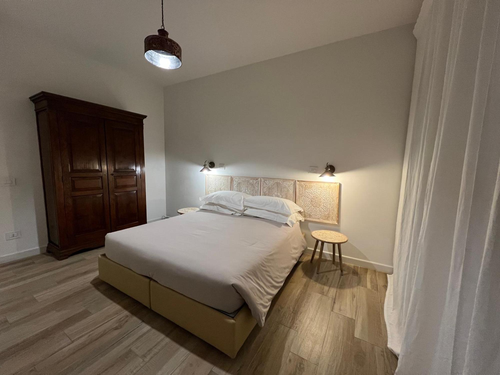 Bellhome 1 - Elegante Appartamento Nel Centro Di Bari Extérieur photo